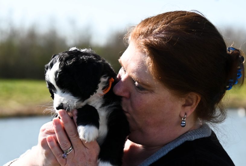 Meriam met pupje oranje 3 18-03-22-1